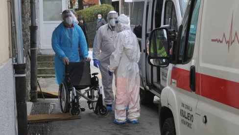 KORONA NE POSUSTAJE U KRALJEVU: Zaražena još 61 osoba, preminuo jedan pacijent