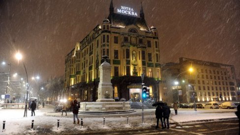 NAJNOVIJE UPOZORENJE RHMZ: Stiže sneg u ove delove Srbije, evo kad se očekuje u Beogradu (FOTO)