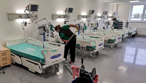 НОВОСТИ У НОВОЈ КОВИД БОЛНИЦИ У БАТАЈНИЦИ: Опремљена као најсавременији светски центри,  данас прима прве пацијенте (ФОТО)