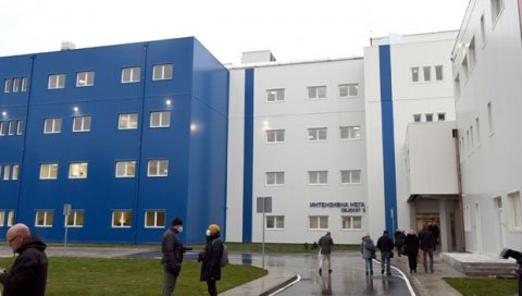 ПРВИ ПАЦИЈЕНТИ ВЕЋ У БАТАЈНИЦИ: Отворена нова ковид-болница у Београду,  са 930 болничких постеља и најсавременијом опремом