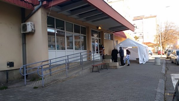 ПРЕМИНУЛЕ ЈОШ 4 ОСОБЕ: У ковид амбуланти у Пироту прегледано 268 особа
