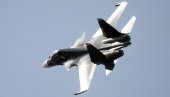 АМЕРИЧКИ И ФРАНЦУСКИ АВИОНИ ИЗНАД РУСИЈЕ: Сухој Су-30 се подигао, а онда је уследила бежанија НАТО летелица