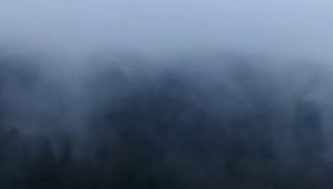 НЕ ВИДИ СЕ ПРСТ ПРЕД ОКОМ: Магла смањила видљивост на 80 м на ауто-путу код Прељине