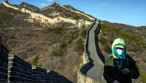 NEOBIČNA PONUDA: Ako putujete u Kinu dobićete i vakcinu protiv virusa korona