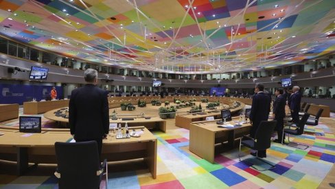 ОД КОВИДА ДО ШЕНГЕНА: Лидери ЕУ на дводневном самиту у Бриселу (ФОТО)