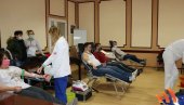 ВИШЕ ДАВАЛАЦА НЕГО ЛАНИ: Успешна акција добровољног давања крви у Бабушници