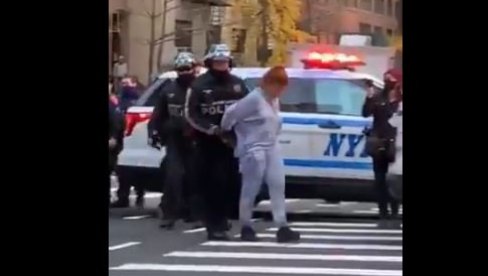 ДЕТАЉИ ИНЦИДЕНТА У ЊУЈОРКУ: Ауто налетео на групу демонстраната,  најмање 6 повређених, а ево ко је возио (ВИДЕО)