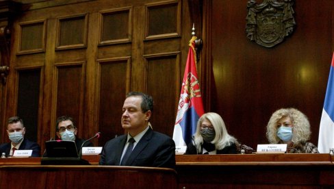 IVICA DAČIĆ: Vučić pokazuje da je državnik, a ne samo političar, njegovo učešće u međustranačkom dijalogu je izuzetno odgovorno