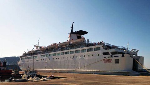 АЛБАНЦИ ИСКЕШИРАЛИ ДВА МИЛИОНА ЕВРА: Купили брод за 1.500 путника, ево где ће да саобраћа