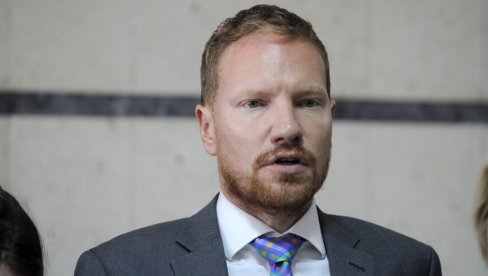 МИЛАН АНТОНИЈЕВИЋ ОШТРО ОСУДИО ИСТУП ПОНОШЕВЦА: Упозорење повереника поводом мизогиних објава