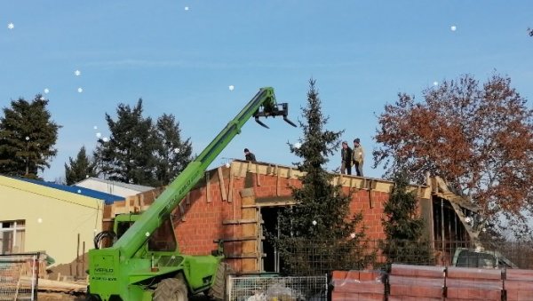 СТИГАО НОВИ НАМЕШТАЈ И ИГРАЧКЕ: У Варварину дограђују јаслице, у току завршни грађевински радови