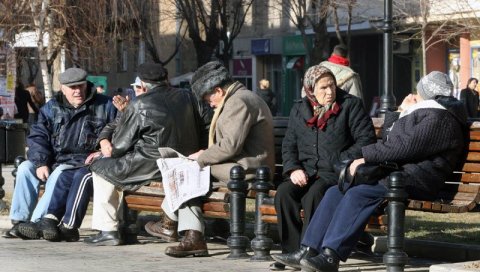 БРАНИОЦИ НА МАРГИНИ: Више од 2.500 војних пензионера бивши режим годинама дискриминисао