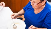 ДЕБЕЉУЦЕ БРЖЕ ГУБЕ ПАМЋЕЊЕ: Гојазност код старијих особа може данас да изазове многе физичке, али и психичке проблеме