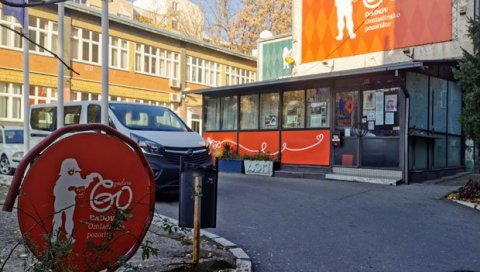 ПРВИ ПУТ “ШТА ЈЕ СОБАР ВИДЕО”: Представа у Дадову - режију потписује Срђан Карановић