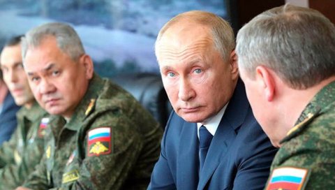 НА СУПЕРОРУЖЈЕ РУСИ ТРОШЕ ПАМЕТ, АМЕРИКА МИЛИОНЕ: Зашто су поново Путин и модерно наоружање Москве трн у оку Запада