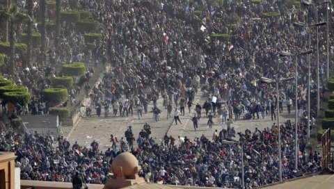 ДЕСЕТ ГОДИНА ПАТЊЕ ЗБОГ ЗАПАДА! Деценија од почетка арапског пролећа, у Тунису нема краја хаосу
