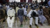 RAZBOJNICI OTELI 80 UČENIKA: Rat za decu u Nigeriji, policija uspela da spasi mališane