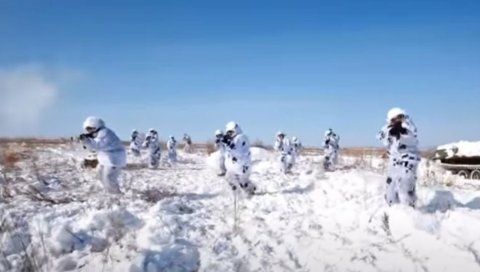 КО СЕ СПРЕМА ЗА ВРЛО ХЛАДАН РАТ? Русија поново отворила лабораторију из совјетске ере која развија оружја за ледени арктички сукоб