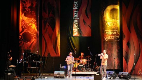 ЏЕЗ ФЕСТ У ОНЛАЈН ФОРМАТУ: У Ваљеву, због пандемије короне, програм без публике уживо