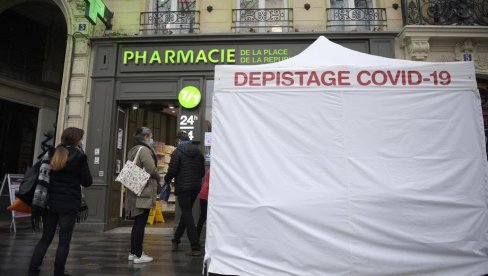 ZABRINJAVAJUĆE U FRANCUSKOJ: Nagli skok procenta zaraženih, neće biti najavljenog popuštanja mera