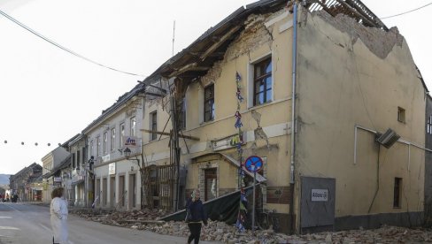 HRVATSKA PALA NA SVIM ISPITIMA: Tri godine od zemljotresa na Baniji, obnova još traje