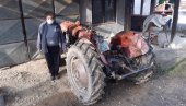 STRAŠNA TRAGEDIJA PRVOG DANA NOVE GODINE: Muškarac poginuo, prignječio ga traktor!