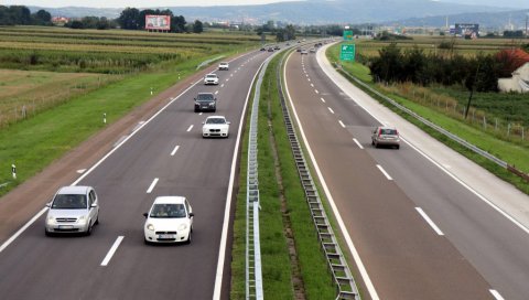 ВАЖНО ЗА ВОЗАЧЕ: Након вести о вињета на ауто-путевима у Србији огласило се Путеви Србије