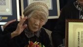 VOLI ČOKOLADU I GAZIRANA PIĆA: Japanka Kane Tanaka, najstarija osoba na svetu, proslavila 119. rođendan (FOTO)