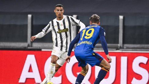 NEIZVESNO U TORINU: Ronaldo će do maja obavestiti upravu Juventusa o planovima