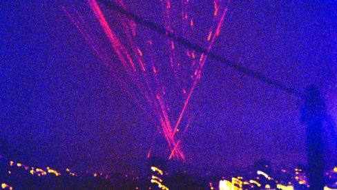 PAŽNJA, PAŽNJA, VAZDUŠNA OPASNOST ZA BEOGRAD! Reči Avrama Izraela koje se ne zaboravljaju - noć pre bombardovanja 1999. (FOTO+VIDEO)