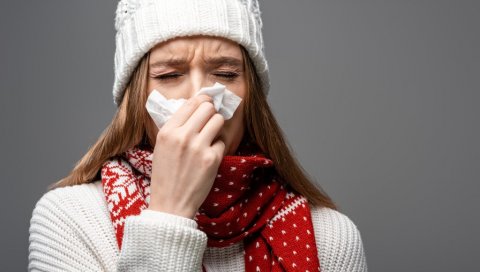 ИЗГУБИЛЕ ЧУЛО МНОГО ПРЕ КОРОНЕ: Жене прележале јак грип пре више од деценије и данас не осећају мирисе