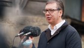 STIŽE MILION DOZA: Vučić sutra dočekuje vakcine Sinofarma iz Kine
