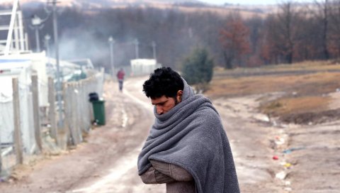 БОРЕЉ ОПТУЖУЈЕ:  Због власти у БиХ мигранти у драматичној ситуацији
