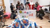 DAROVI ZA MALIŠANE U VLASOTINCU: Deca sa smetnjama u razvoju dobila božićne poklone