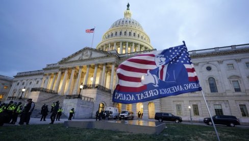 ТРАМПОВЕ ПРИСТАЛИЦЕ НА МЕТИ: ФБИ расписао „потерницу“ за демонстрантима који су упали у Конгрес