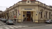 POKLON LOKALNE SAMOUPRAVE: Stigla besplatna auto-sedišta za 344 dečaka i devojčica u Leskovcu