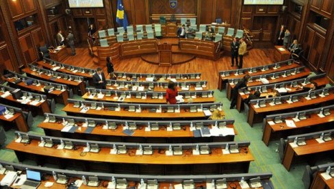 ЛАЖНА ДРЖАВА КАО ЦРНА ГОРА: Одметничка скупштина у Приштини сутра о Резолуцији о Сребреници