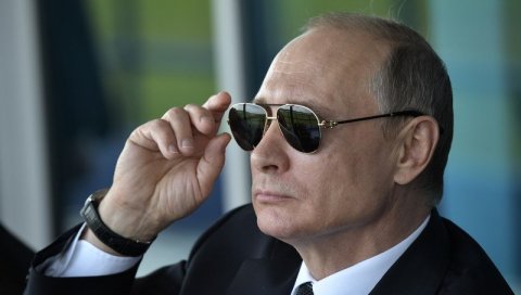 УДАР ЋЕ БИТИ МУЊЕВИТ! Путин упозорио да се нико не меша у ситуацију у Украјини
