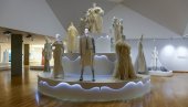ЧЕТВРТО ВОЂЕЊЕ КРОЗ ЉУБАВ: Изложба венчаница Жан-Пола Готјеа у МСУ