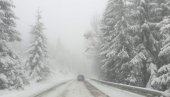 UPOZORENJE ZA VOZAČE: Zabrana za šlepere i kamione zbog snežnih padavima na nekim putevima