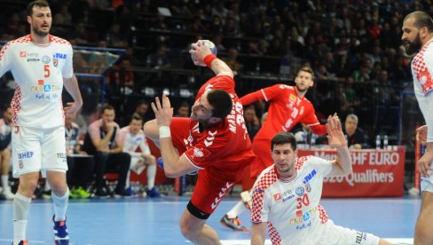 ĐERONA NACRTAO TAKTIKU ZA GRKE! Marsenić: Možemo da igramo zatvorenih očiju