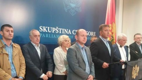 FRONTU FOTELJE ZA POTKUSURIVANJE: Gotovo završena podela vlasti po dubini, usaglašeni oko važnih funkcija