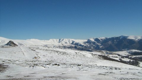 ГРАДЕ ЦРКВУ НА СТАРОЈ ПЛАНИНИ: Нови храм градиће се на темељима старог - подигнутог 1901. године
