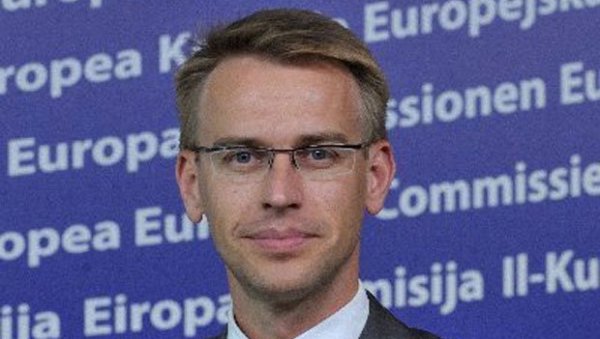 EU PORTFOLIO REACTS: Pristina to change decision and allow Petkovic to enter Kosovo and Metohija