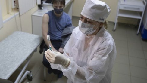 RUSI ĆE SE VAKCINISATI POSLE PUTINA: Do sad imunizovano oko četiri miliona ljudi