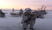 TUĐA ČIZMA NE SME DA KROČI NA RUSKI ARKTIK: Francuski mediji oduševljeni elitnim jedinica Severne flote koje koriste jelene i pse (VIDEO)