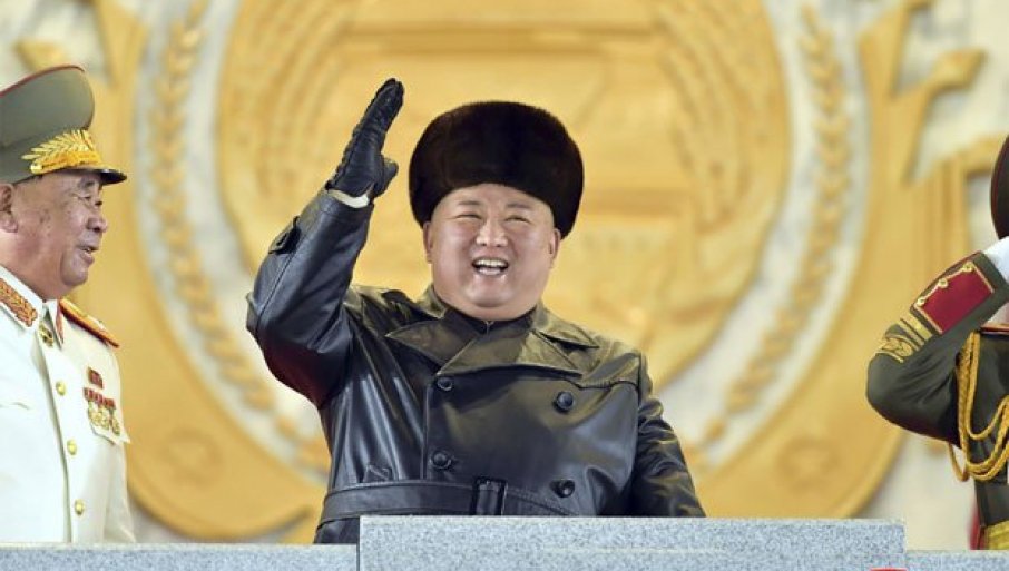 KIM DžONG UN POSTAO LEGENDA TIKTOK-a: Severnokorejski lider glavni junak viralnog hita (VIDEO)