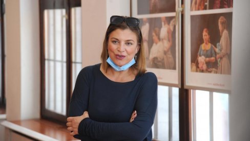 ИНТЕРВЈУ Исидора Минић: Грабећи за каријерама и новцем, удаљили смо се једни од других