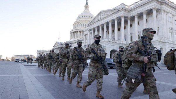 КРИЗА ТРАНСПОРТА У САД: Да ли ће Национална гарда САД помоћи Американцима у снабдевању робом