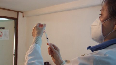 НАСТАВЉЕНА ВАКЦИНАЦИЈА ПРОТИВ СЕЗОНСКОГ ГРИПА: Стигло још 1.300 доза за Неготинце